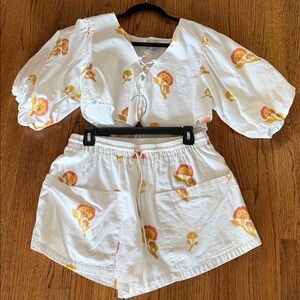 Sabo Skirt White and Yellow Floral Blouse